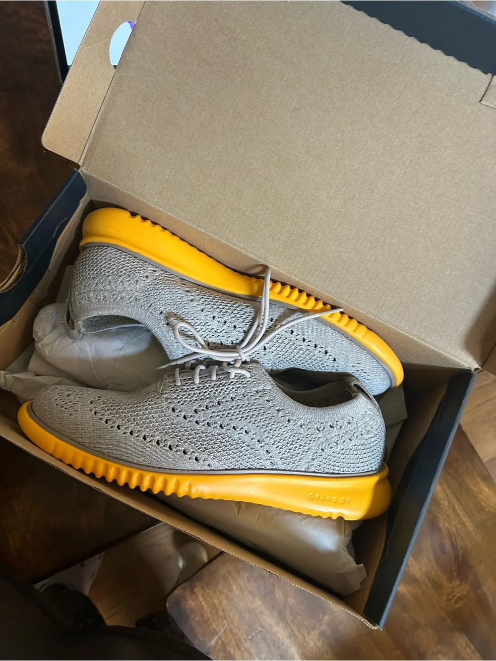 Men's Lightweight Knit Oxford Shoes - Beige with Yellow Sole